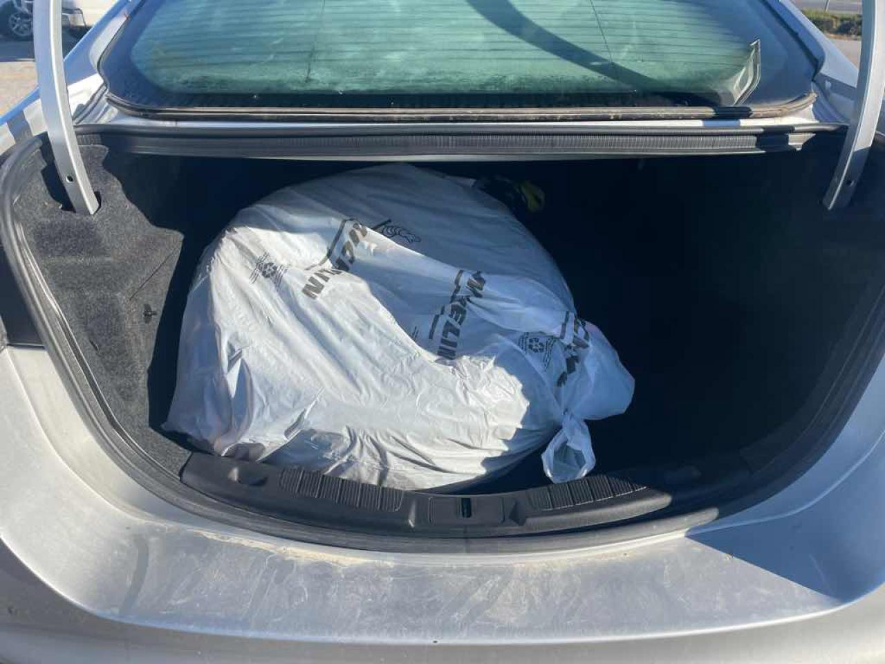 2017 Ford Fusion S Hybrid - Photo #22