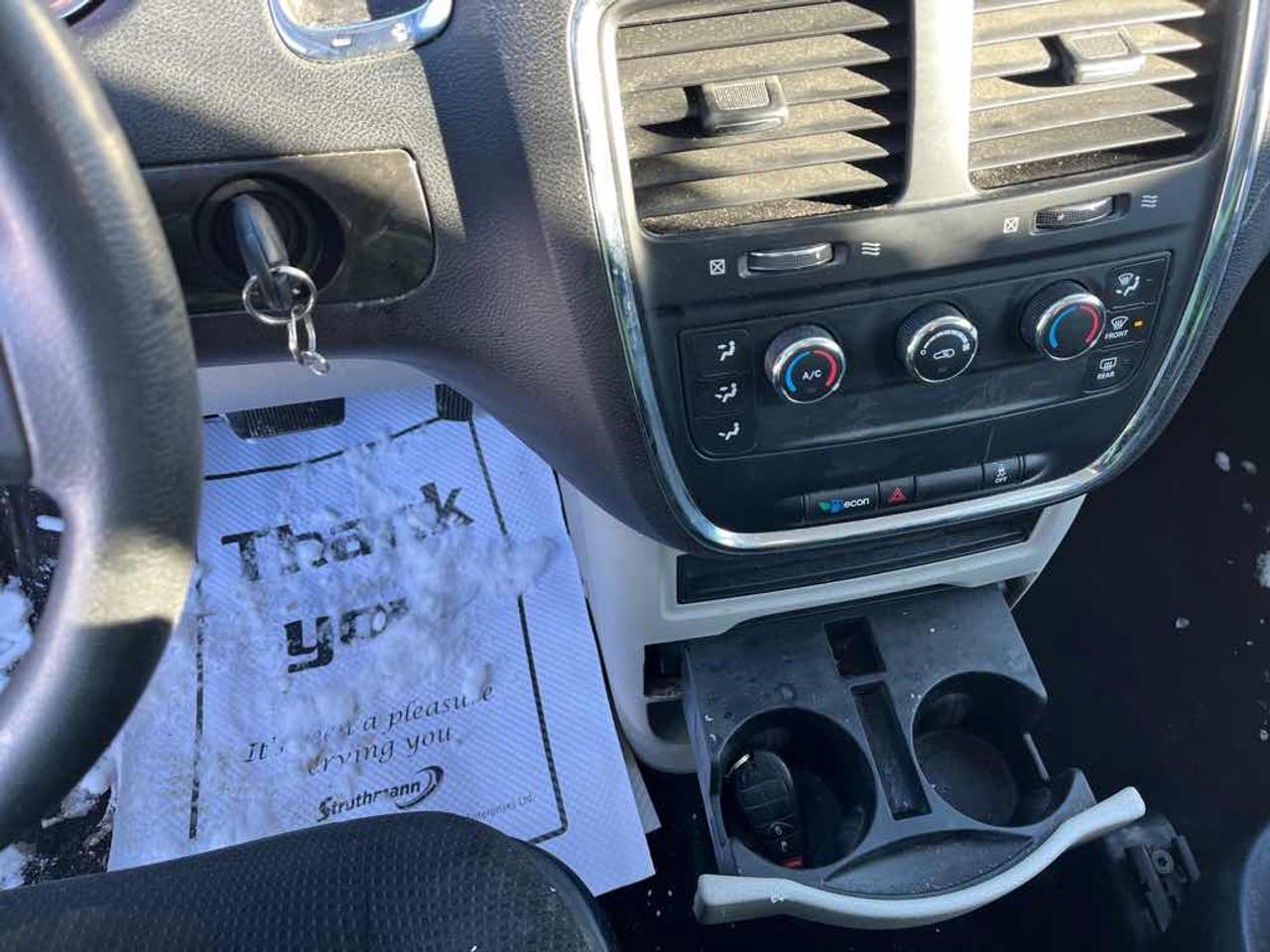 2019 Dodge Grand Caravan SE Photo