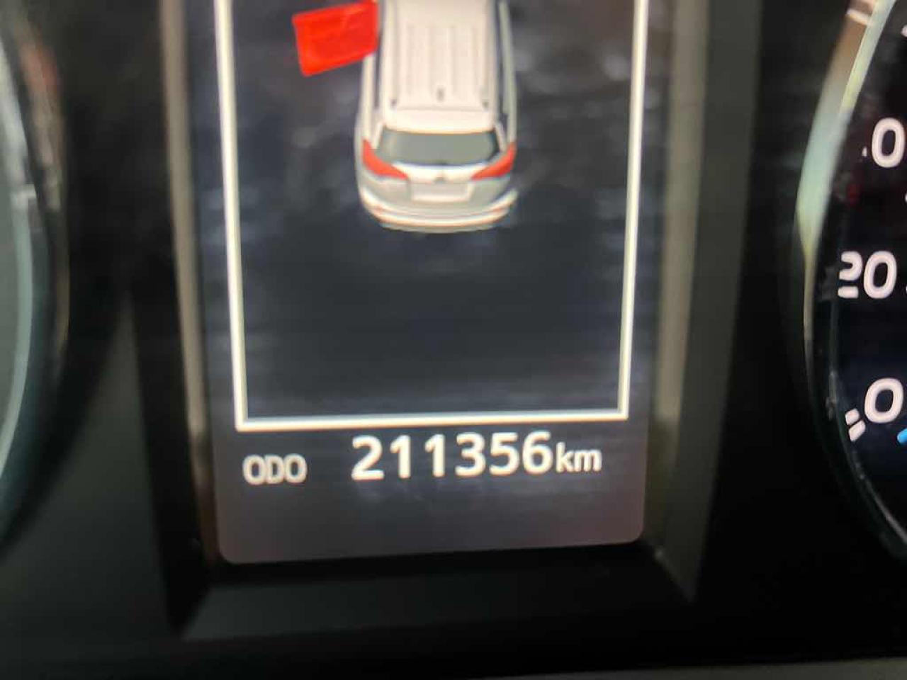 2017 Toyota RAV4 HV LE Photo