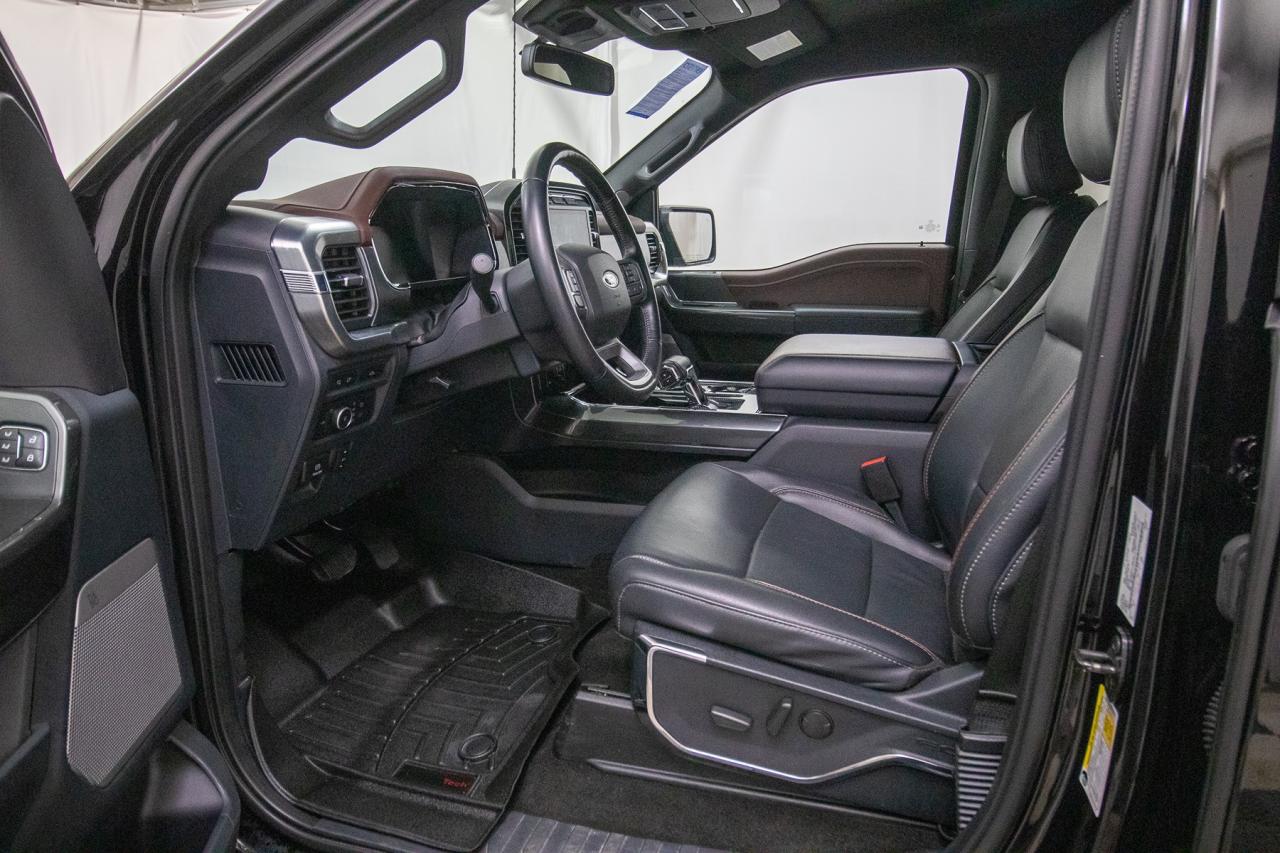 2022 Ford F-150 Lariat 4WD SuperCrew 5.5' Box Photo5