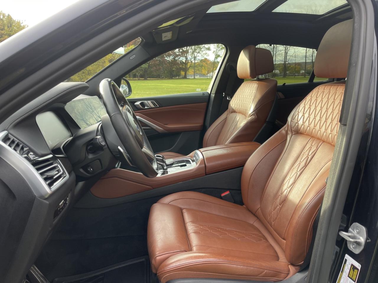 2022 BMW X6 xDrive40i *One Owner / Dealer serviced - Photo #11