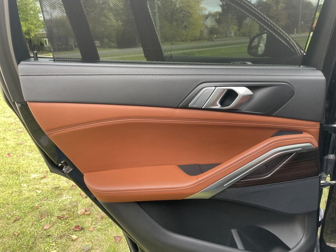 2022 BMW X6 xDrive40i *One Owner / Dealer serviced - Photo #23