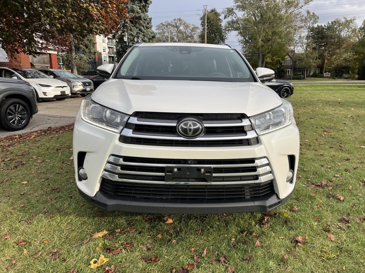2018 Toyota Highlander Limited AWD * One Owner - Photo #2