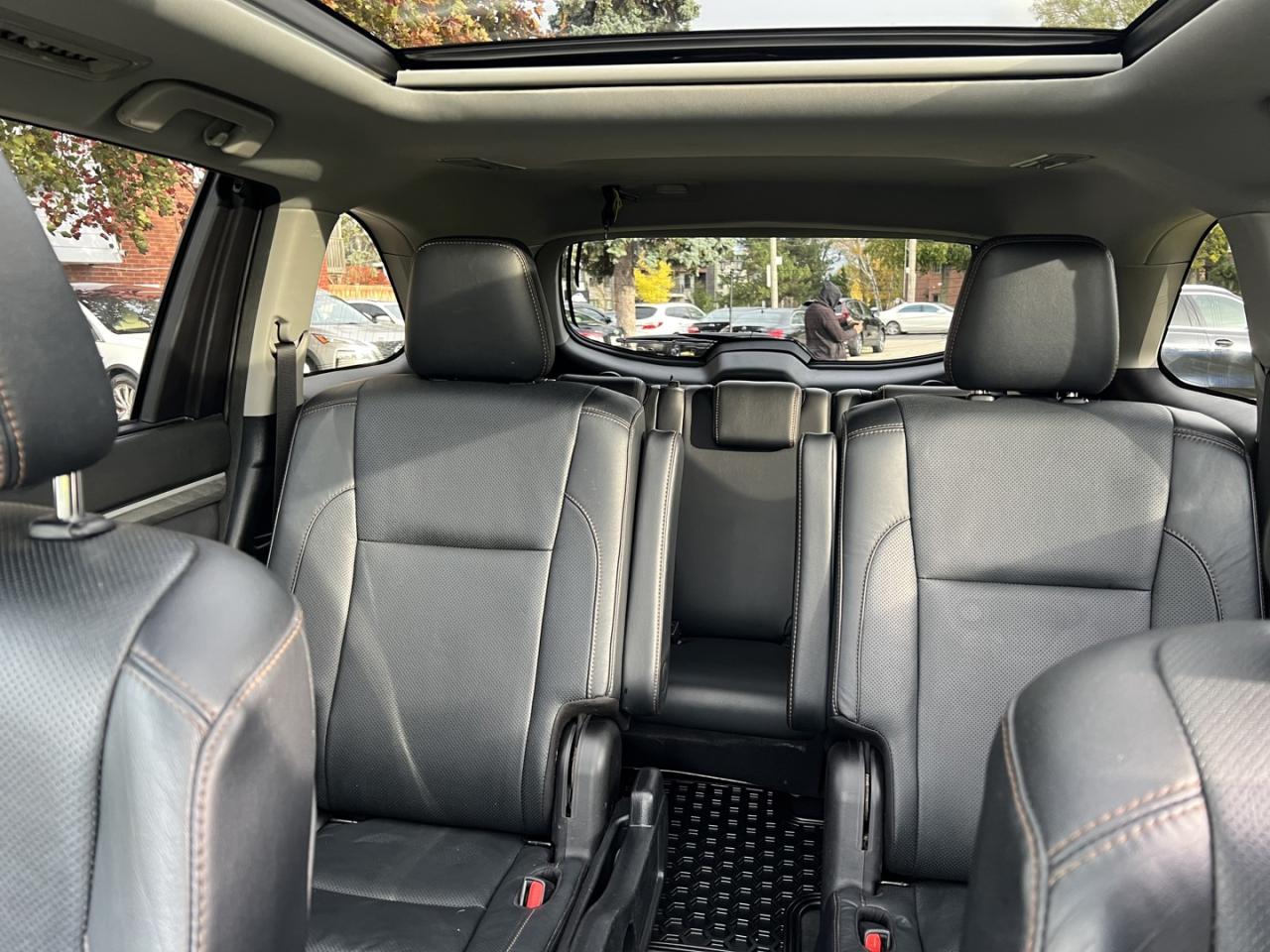 2018 Toyota Highlander Limited AWD * One Owner - Photo #12