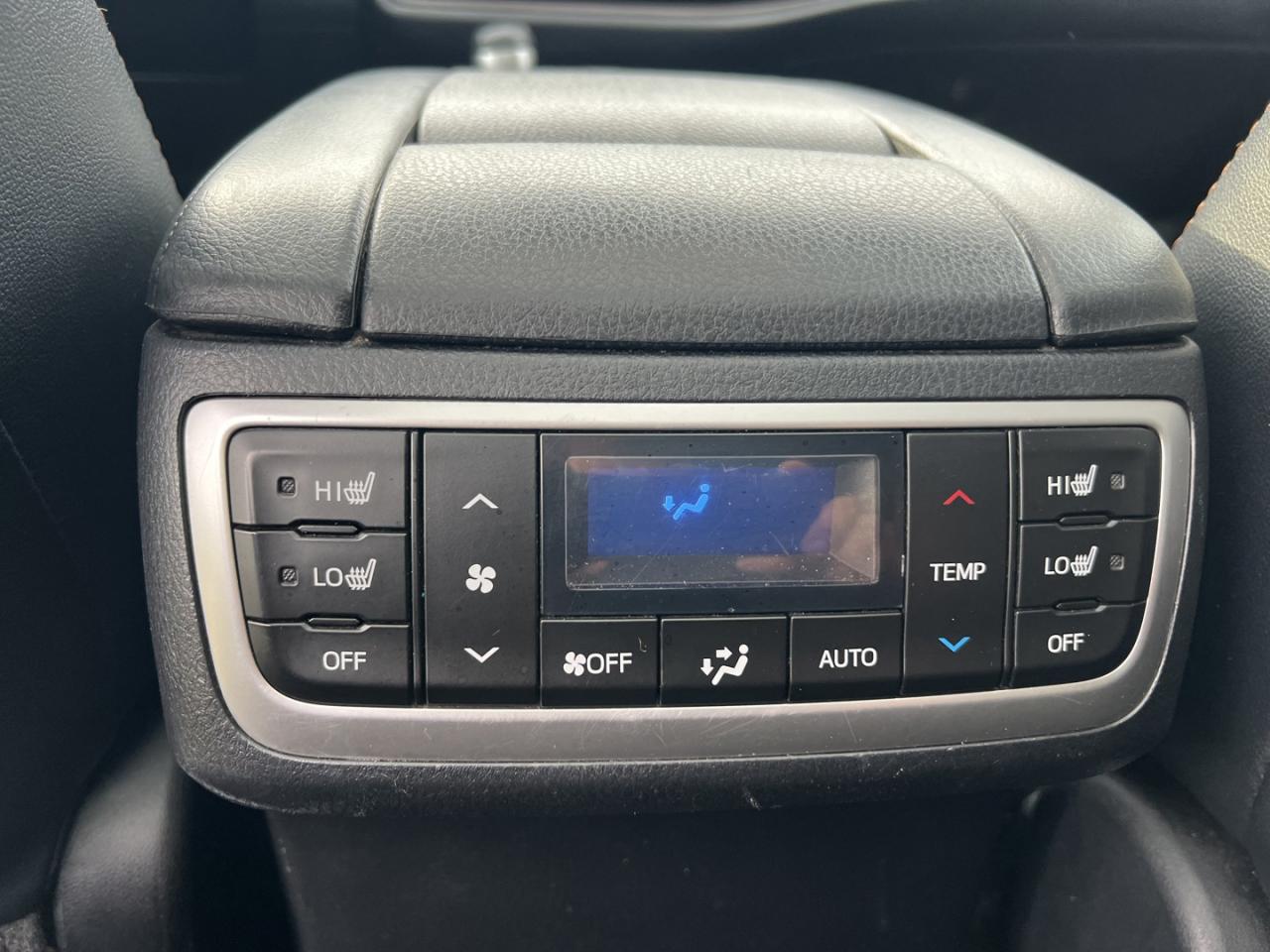 2018 Toyota Highlander Limited AWD * One Owner - Photo #20