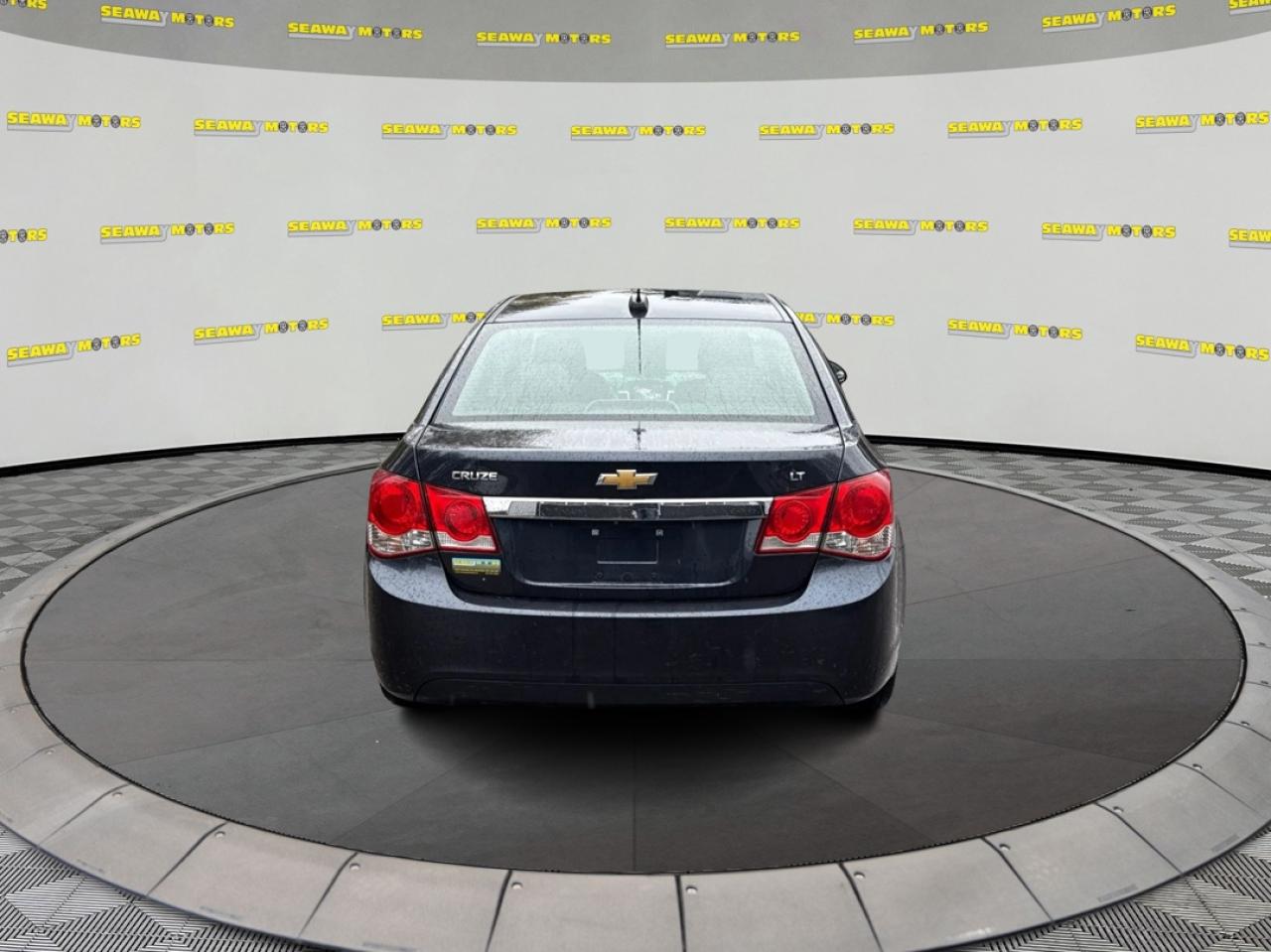 2016 Chevrolet Cruze Limited 1LT - Photo #4