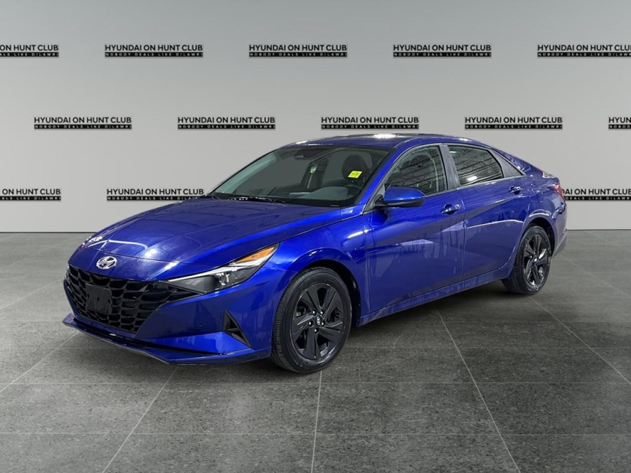 Used 2023 Hyundai Elantra Preferred IVT w/Tech Pkg for sale in Nepean, ON