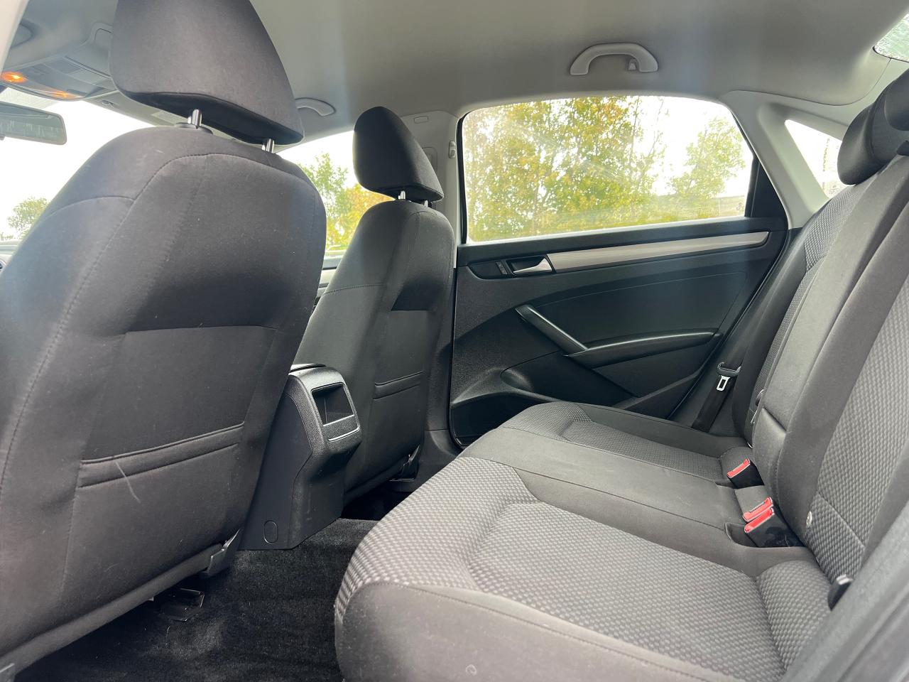 2015 Volkswagen Passat Trendline-BACK CAM-BLUETOOTH-HEATED SEATS - Photo #11