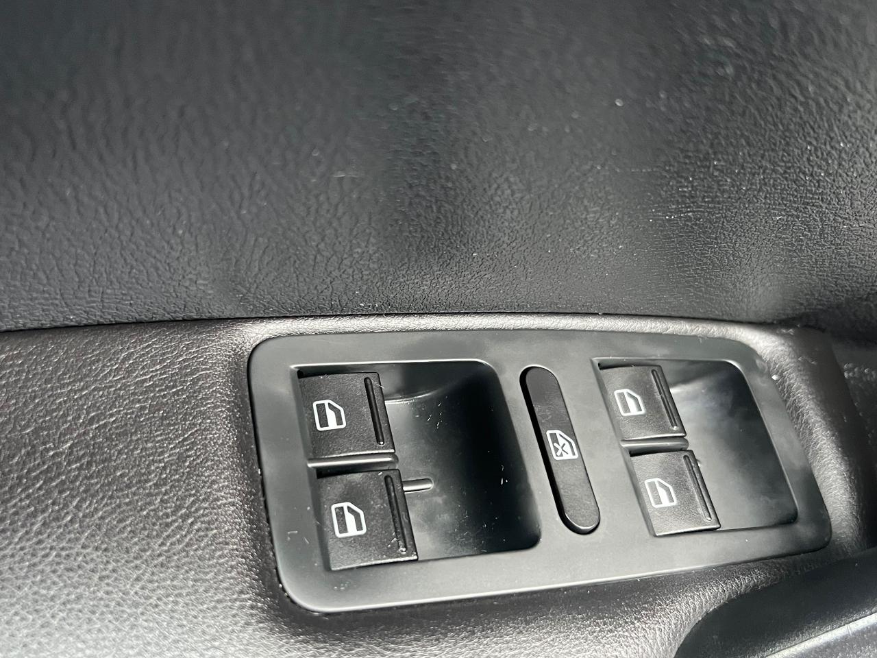 2015 Volkswagen Passat Trendline-BACK CAM-BLUETOOTH-HEATED SEATS - Photo #20