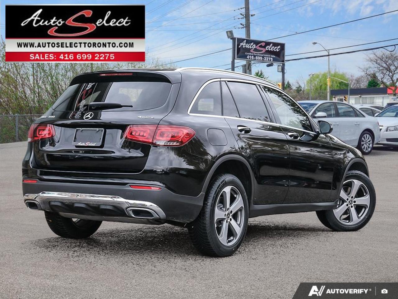 2021 Mercedes GLC 300 4Matic AWD - Apple Carplay - Backup Camera - Clean Carfax Photo3