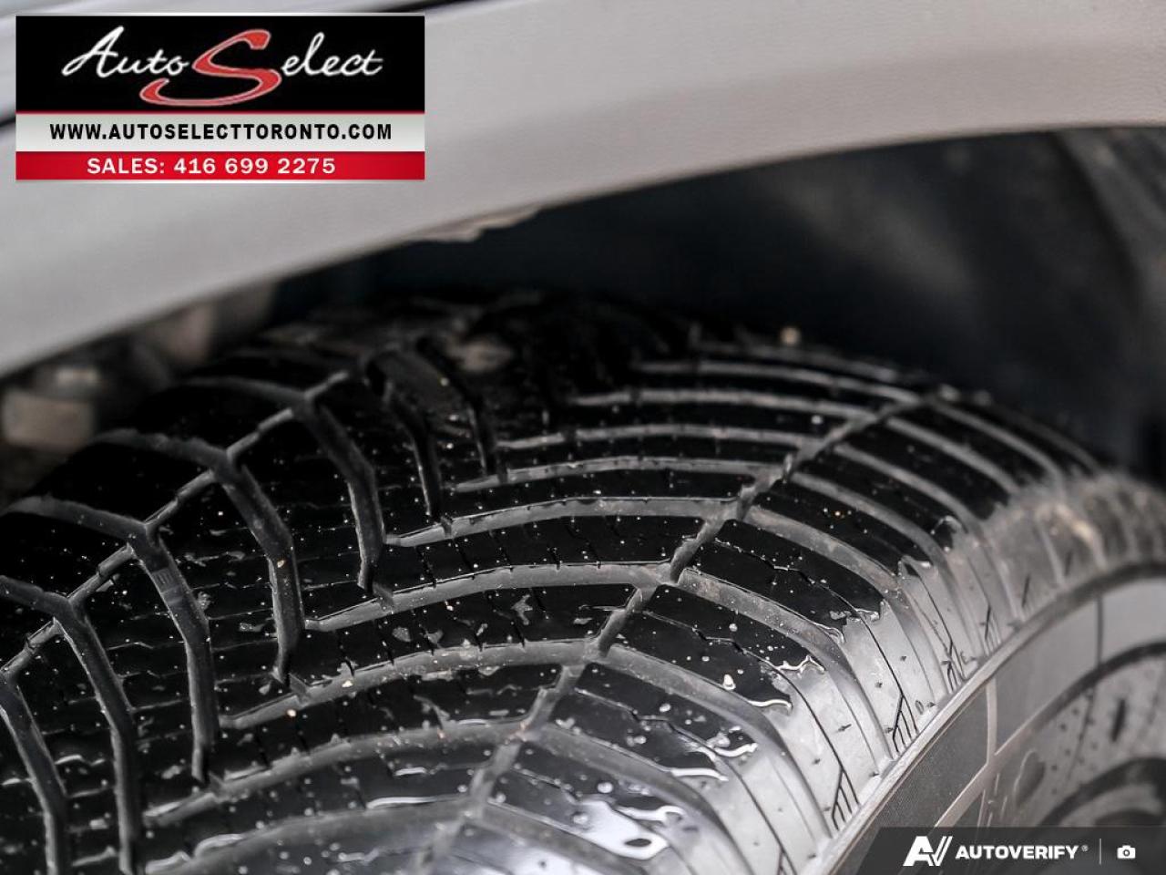 2021 Mercedes GLC 300 4Matic AWD - Apple Carplay - Backup Camera - Clean Carfax Photo