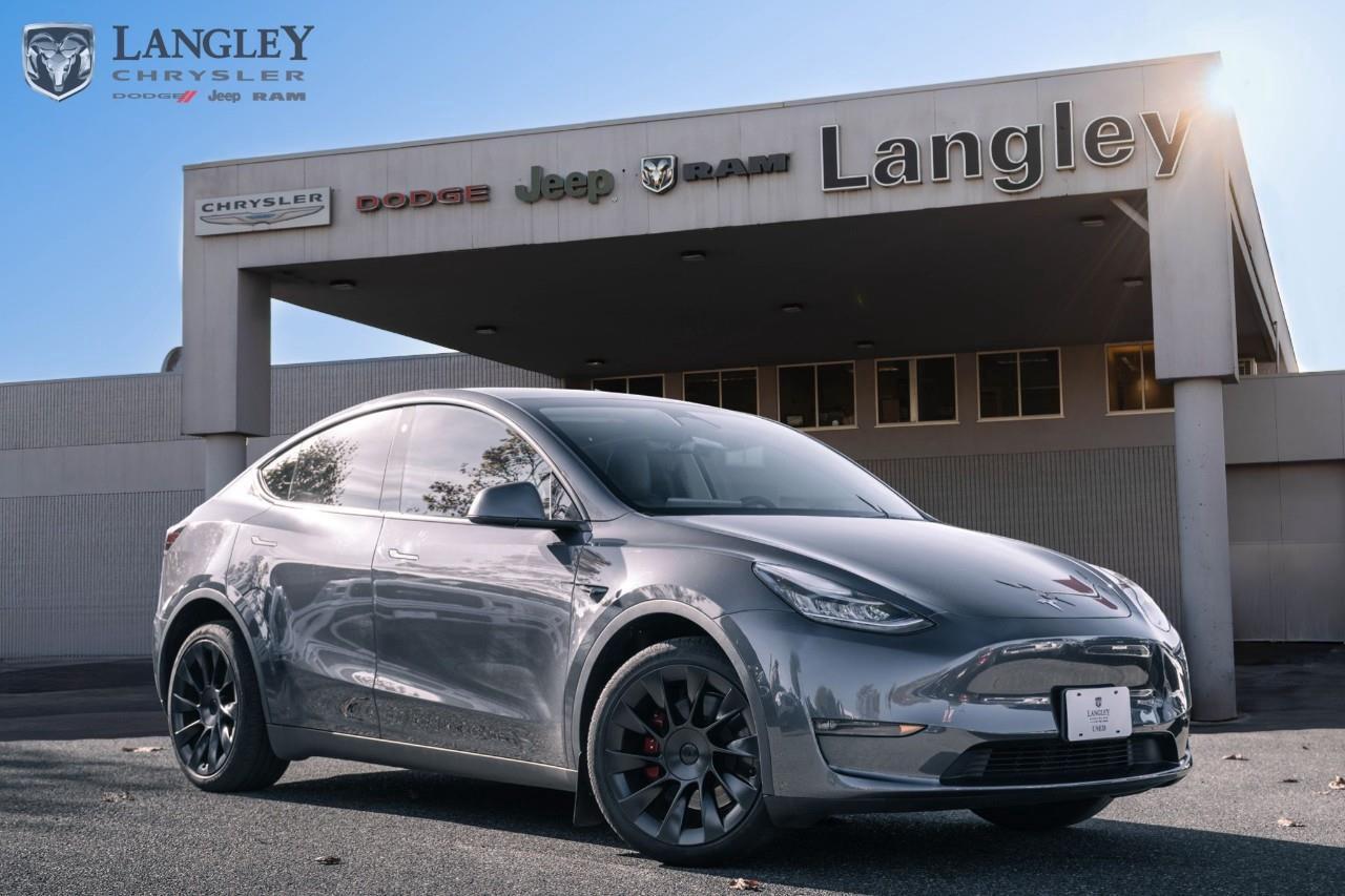 Used 2023 Tesla Model Y Long Range YES $49885 DUAL MOTOR NO ACCIDENT for sale in Surrey, BC