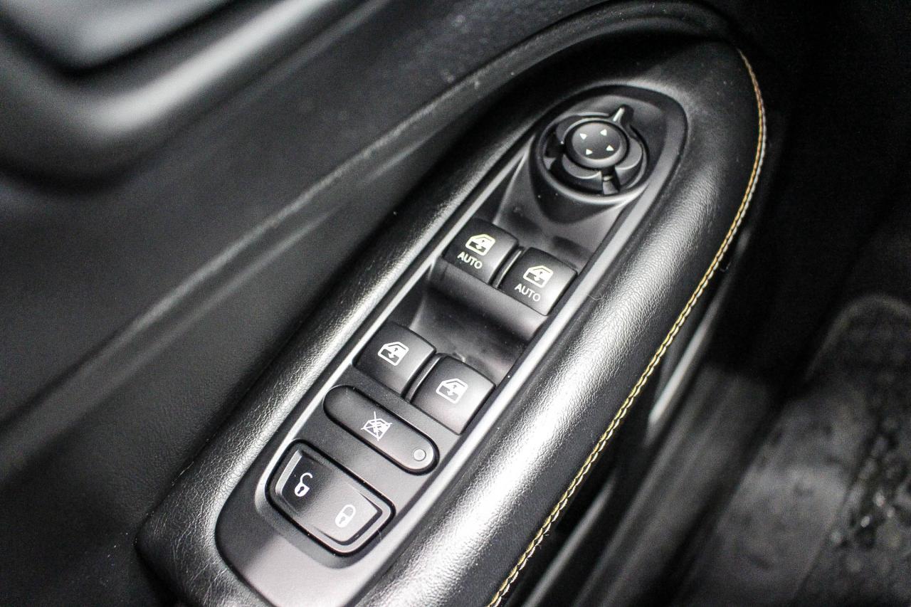 2020 Jeep Compass Sport CLOTH UPHOLSTERY - HEATED FRONT SEATS - CLEAN CARFAX! Photo