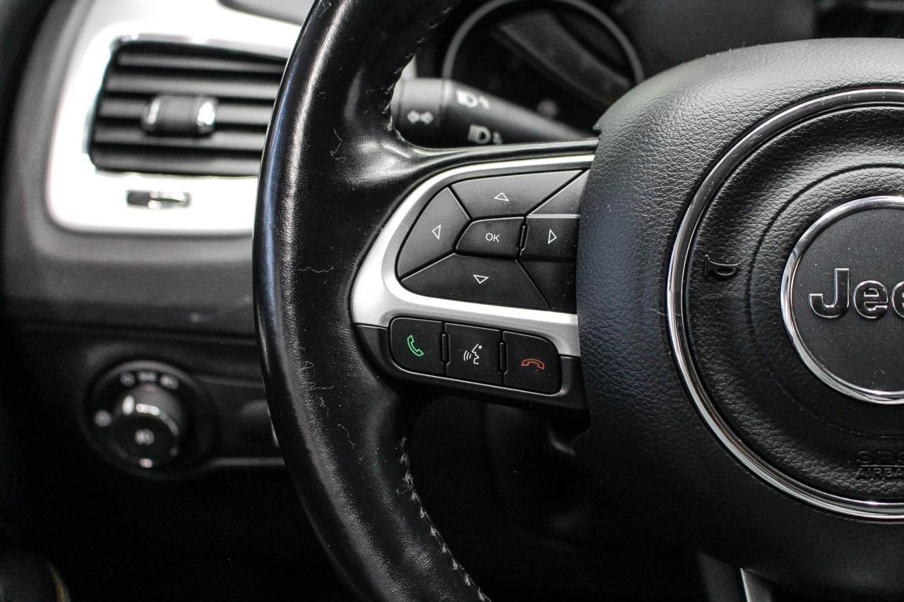 2020 Jeep Compass Sport CLOTH UPHOLSTERY - HEATED FRONT SEATS - CLEAN CARFAX! Photo