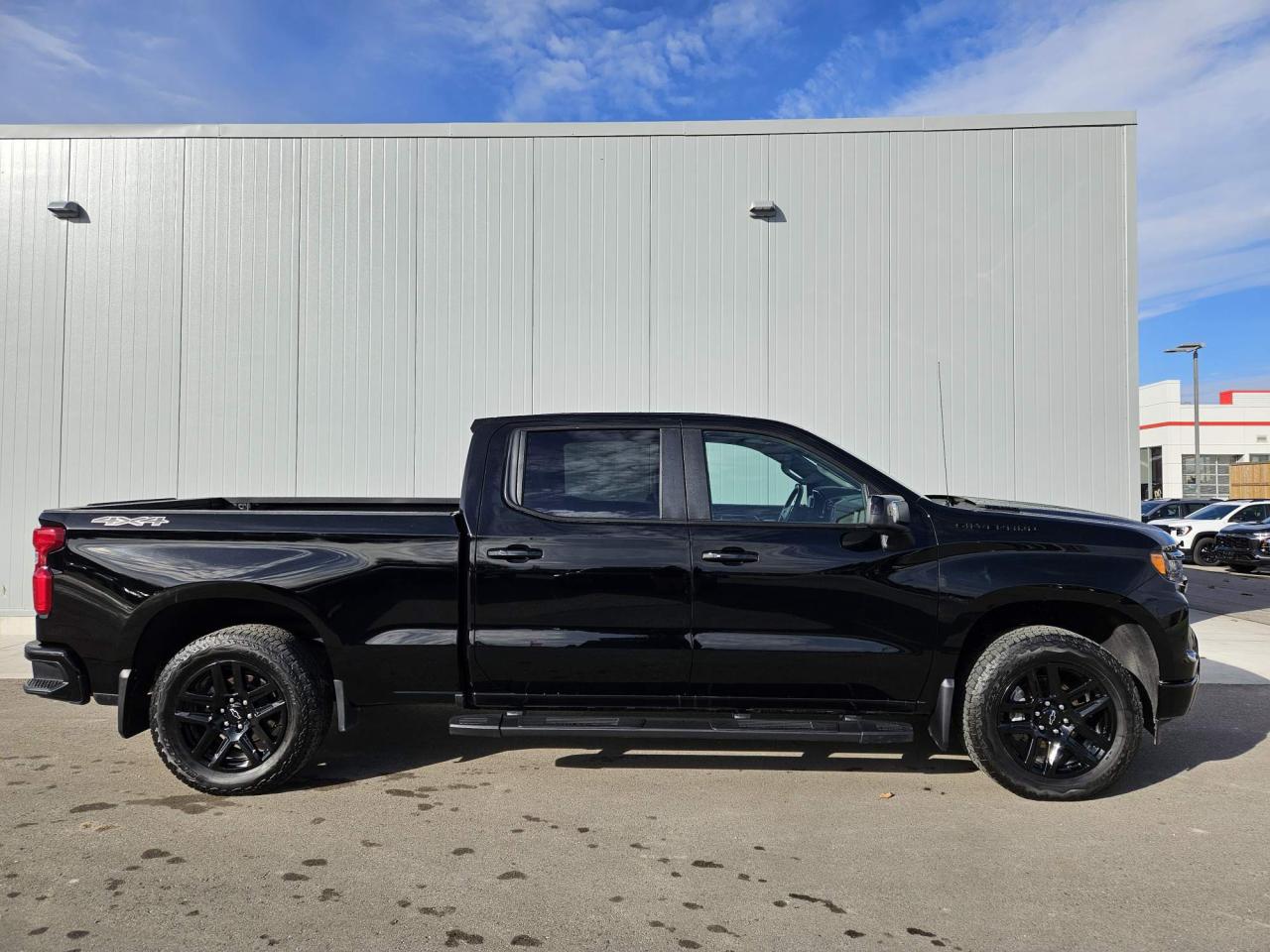 2025 Chevrolet Silverado 1500 RST One Owner | Leather | Sunroof | True North | 6'6 Box | 20" Wheels Photo