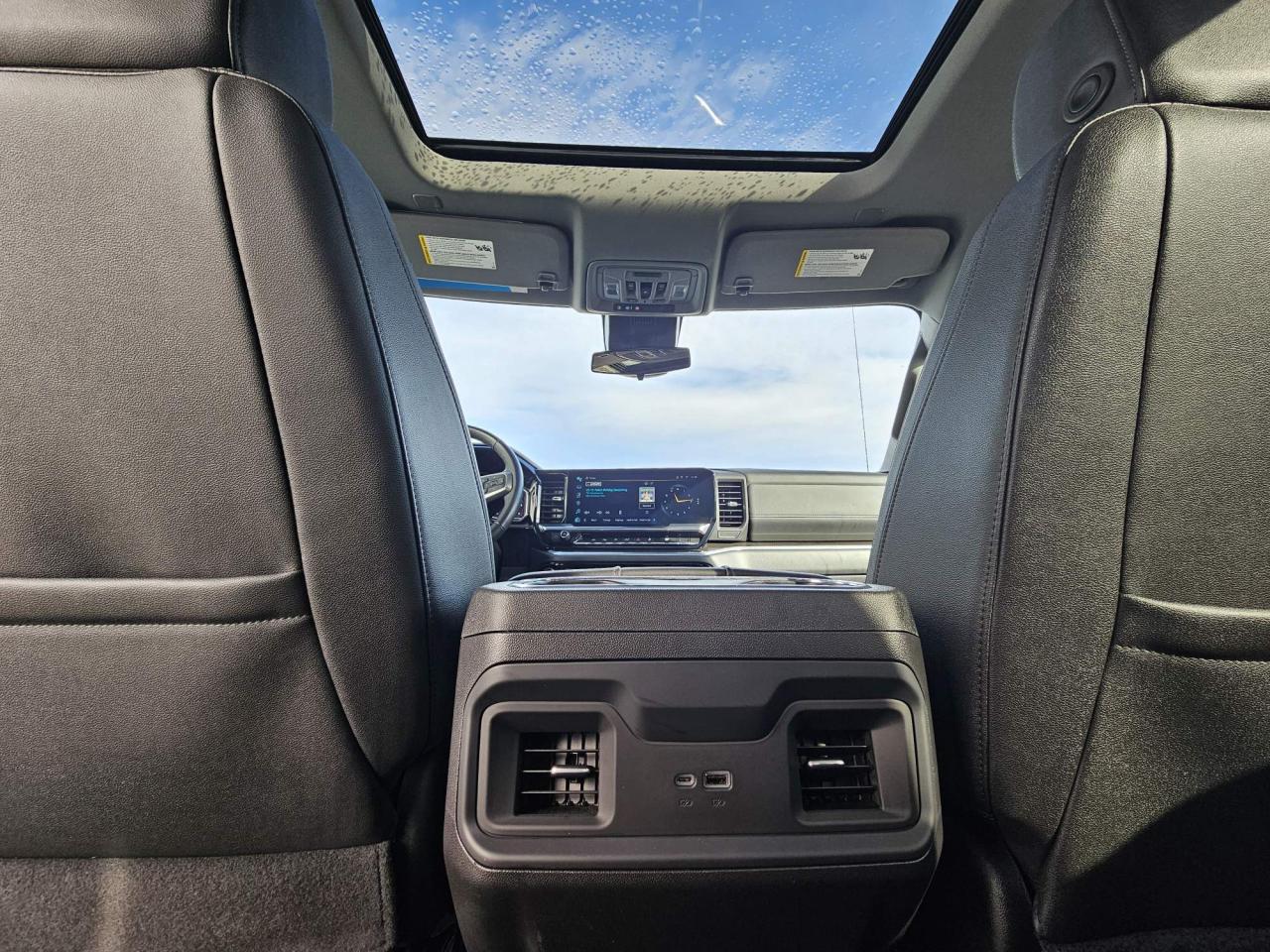 2025 Chevrolet Silverado 1500 RST One Owner | Leather | Sunroof | True North | 6'6 Box | 20" Wheels Photo