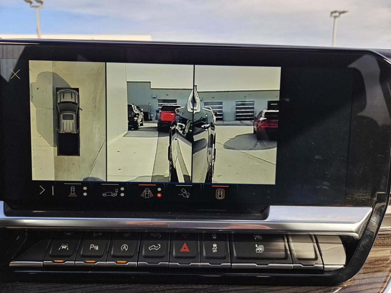 2025 Chevrolet Silverado 1500 RST One Owner | Leather | Sunroof | True North | 6'6 Box | 20" Wheels Photo