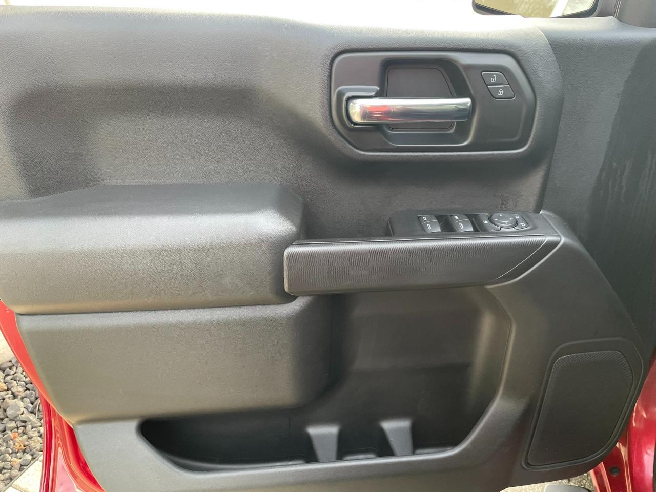 2020 Chevrolet Silverado 1500 Silverado Custom One Owner | Custom | 20" Wheels Photo