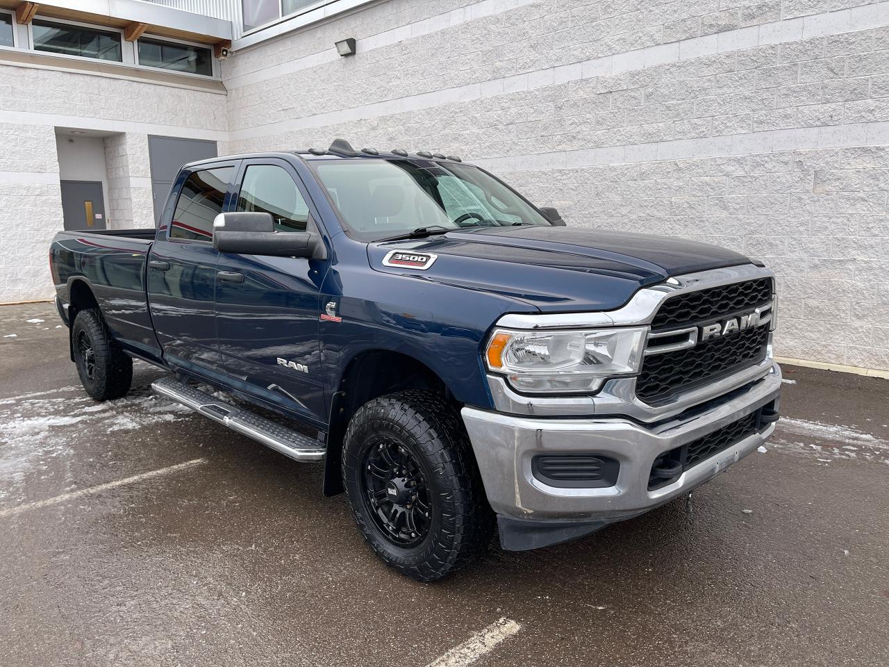 2019 RAM 3500 Tradesman Photo0