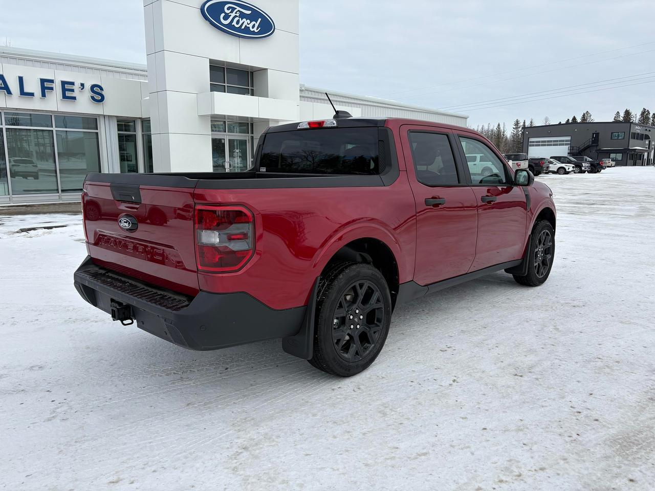 2026 Ford Maverick XLT AWD SuperCrew Photo4