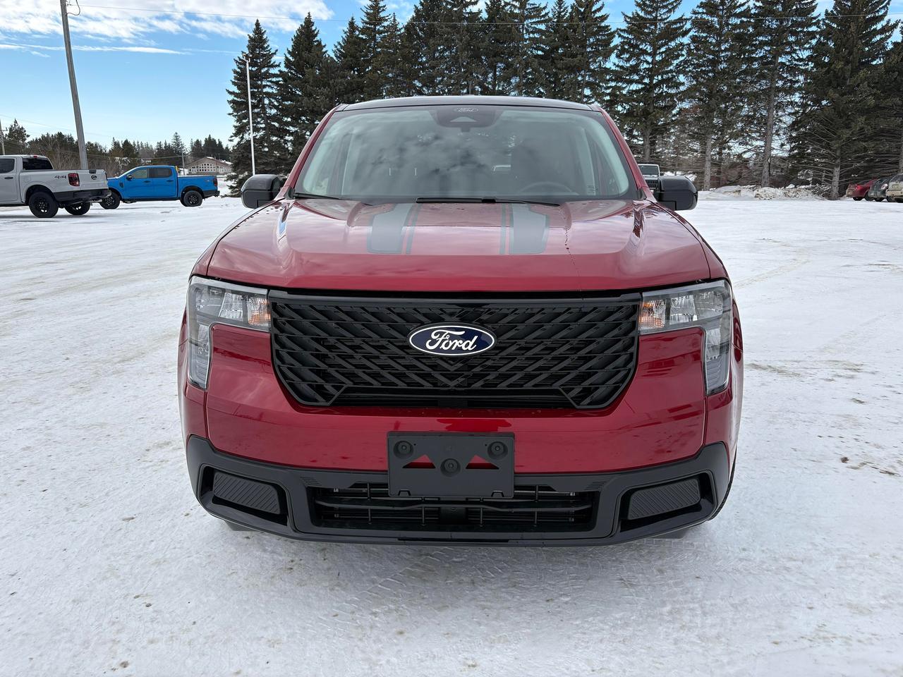 2026 Ford Maverick XLT AWD SuperCrew Photo2