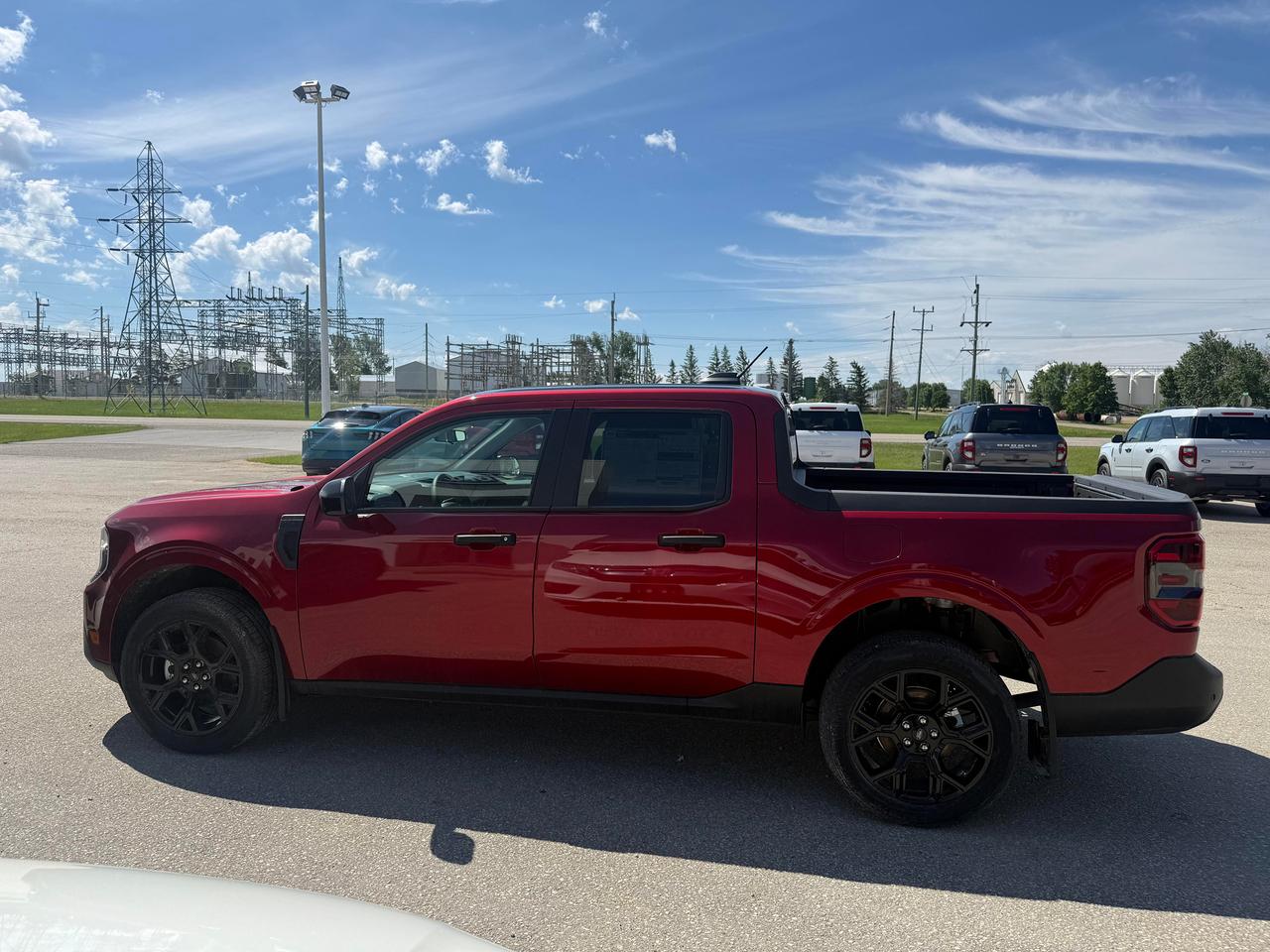 2026 Ford Maverick XLT AWD SuperCrew Photo4