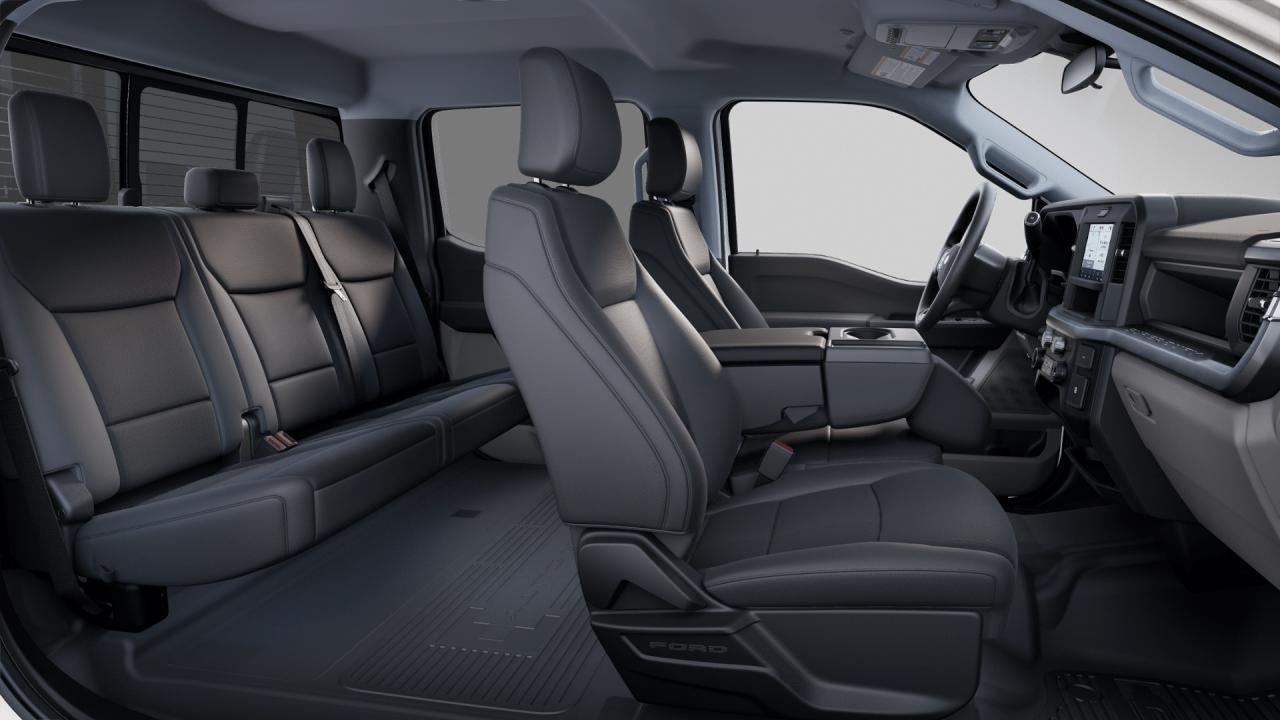 2025 Ford F-350 Super Duty SRW XL 4WD Crew Cab 6.75' Box Photo5