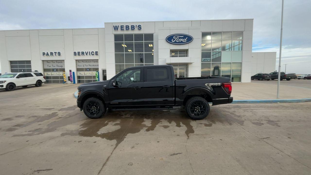 2025 Ford F-150 XLT 4WD SuperCrew 5.5' Box Photo4