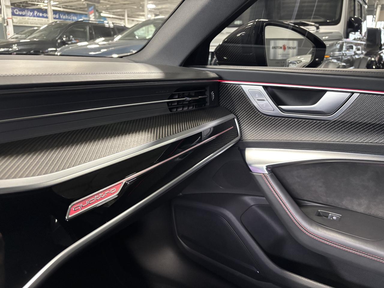 2021 Audi RS 6 Avant V8TWINTURBO|QUATTRO|FULLPPF|CERAMICBRAKES|HEADSUP| - Photo #28