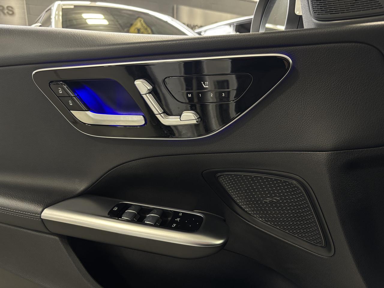 2024 Mercedes-Benz C-Class C300|4MATIC|NAV|BURMESTER|AMBIENT|3DCAM|LEATHER|++ - Photo #17