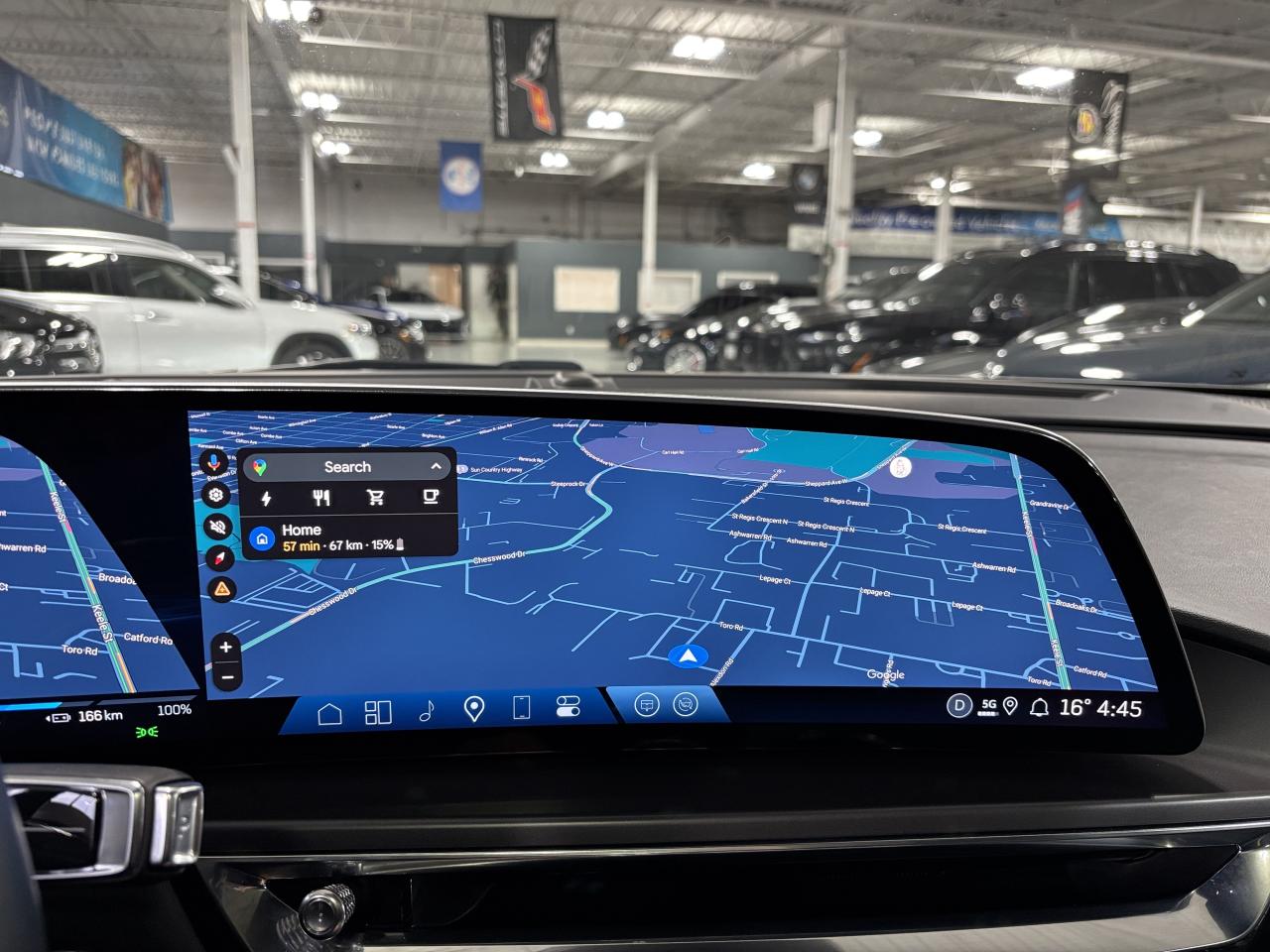 2024 Cadillac LYRIQ 1SA|TECH|CLUSTERNAV|FULLGLASSROOF|LEATHER|SAFETECH - Photo #29