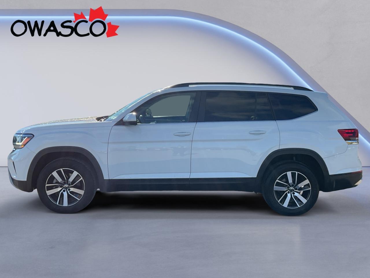 2022 Volkswagen Atlas 3.6L One Owner Off Lease! 7 Seater! Certified! Photo2