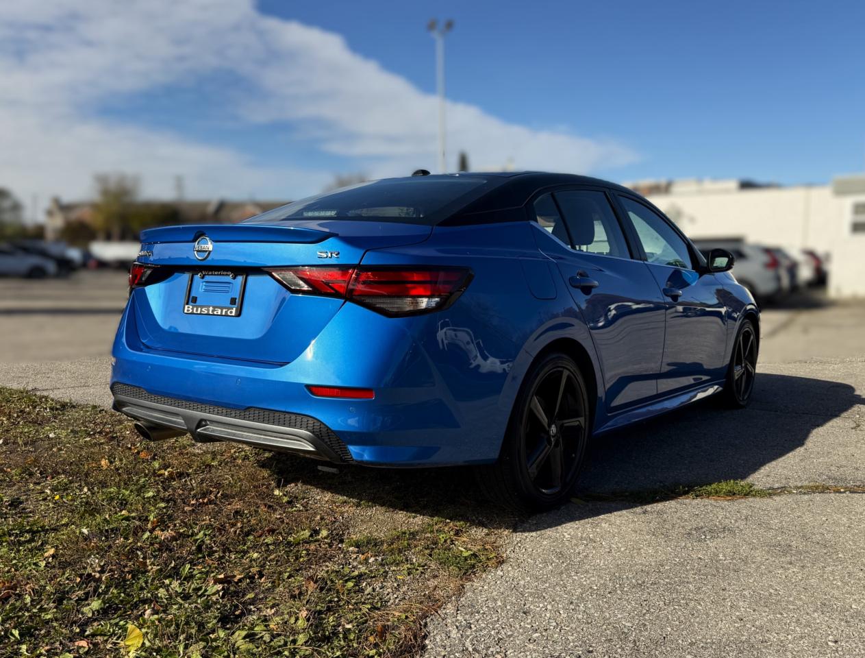 2022 Nissan Sentra SR CVT | SUNROOF | HEATED SEATS | REMOTE START | Photo4