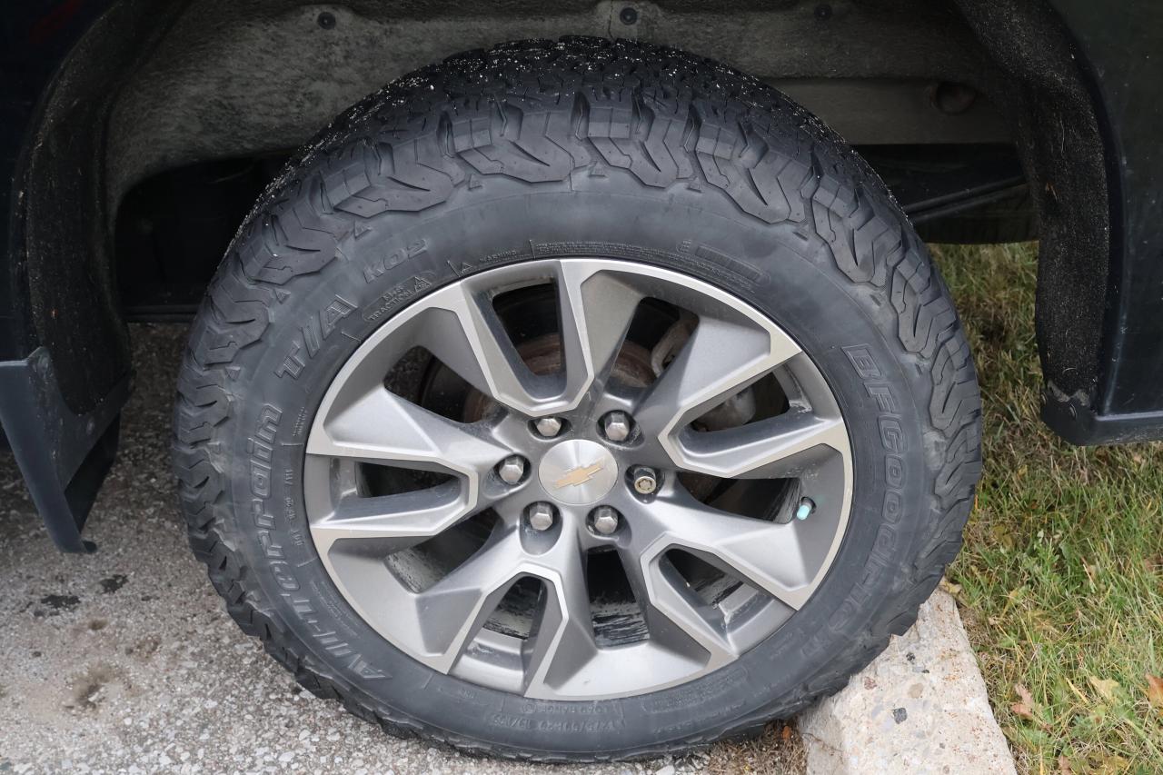 2020 Chevrolet Silverado 1500 LT | WiFi Hotspot | Photo