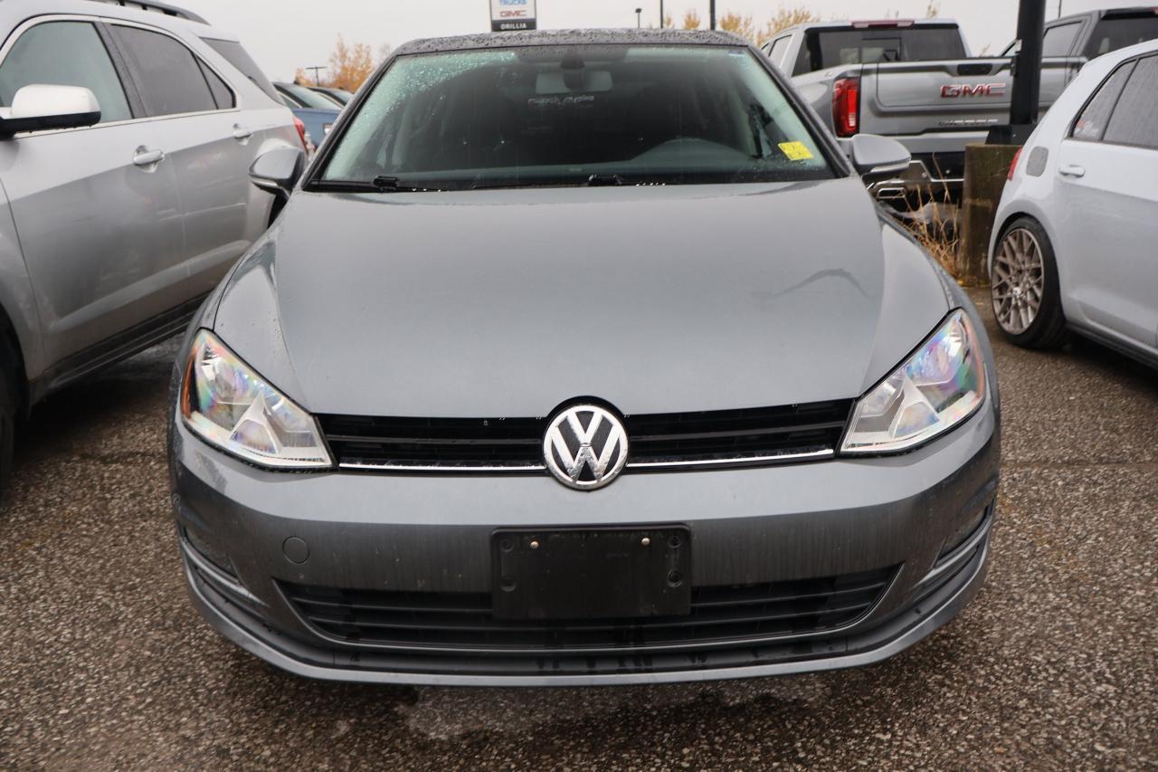 2017 Volkswagen Golf | CD Player | Photo3