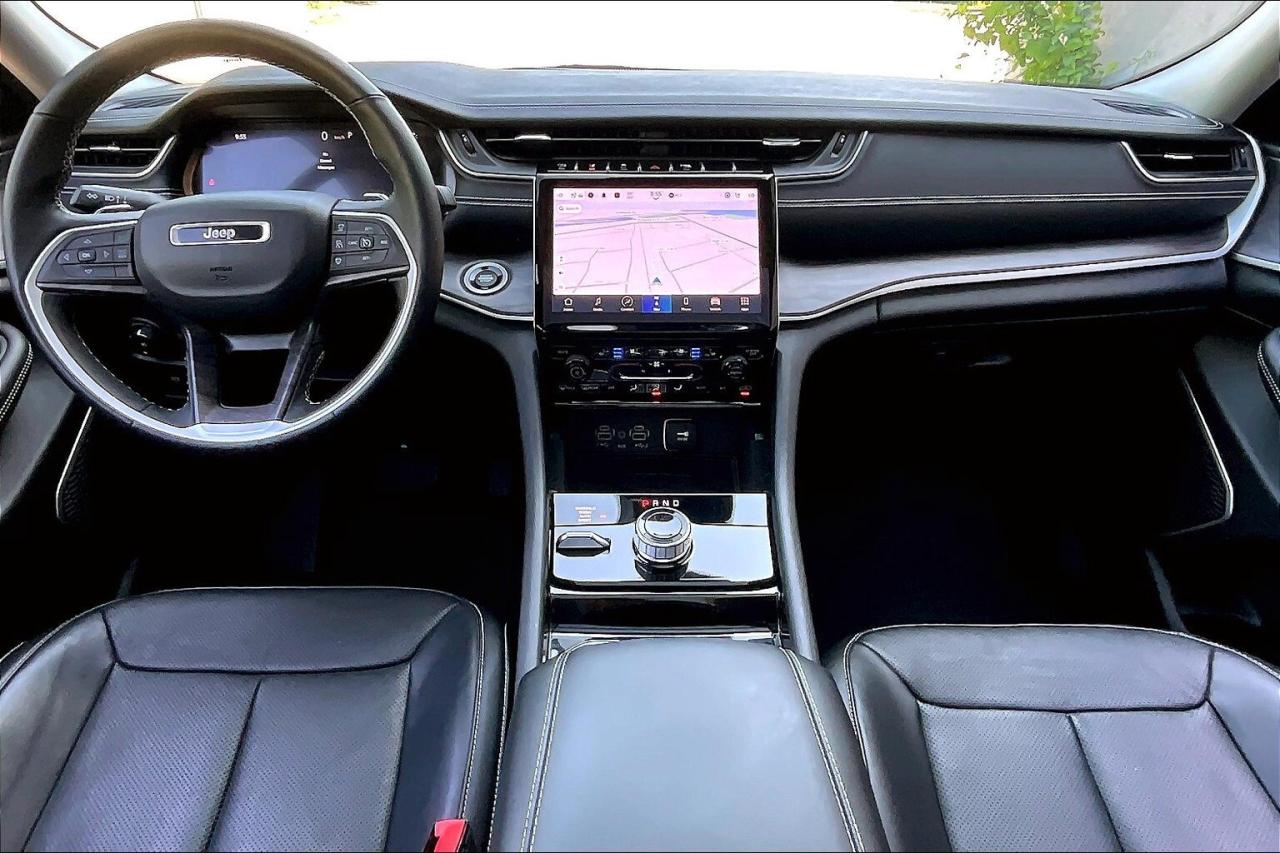 2022 Jeep Grand Cherokee L Limited | 6Seat | Vented Leather | PanoRoof | AWD Photo