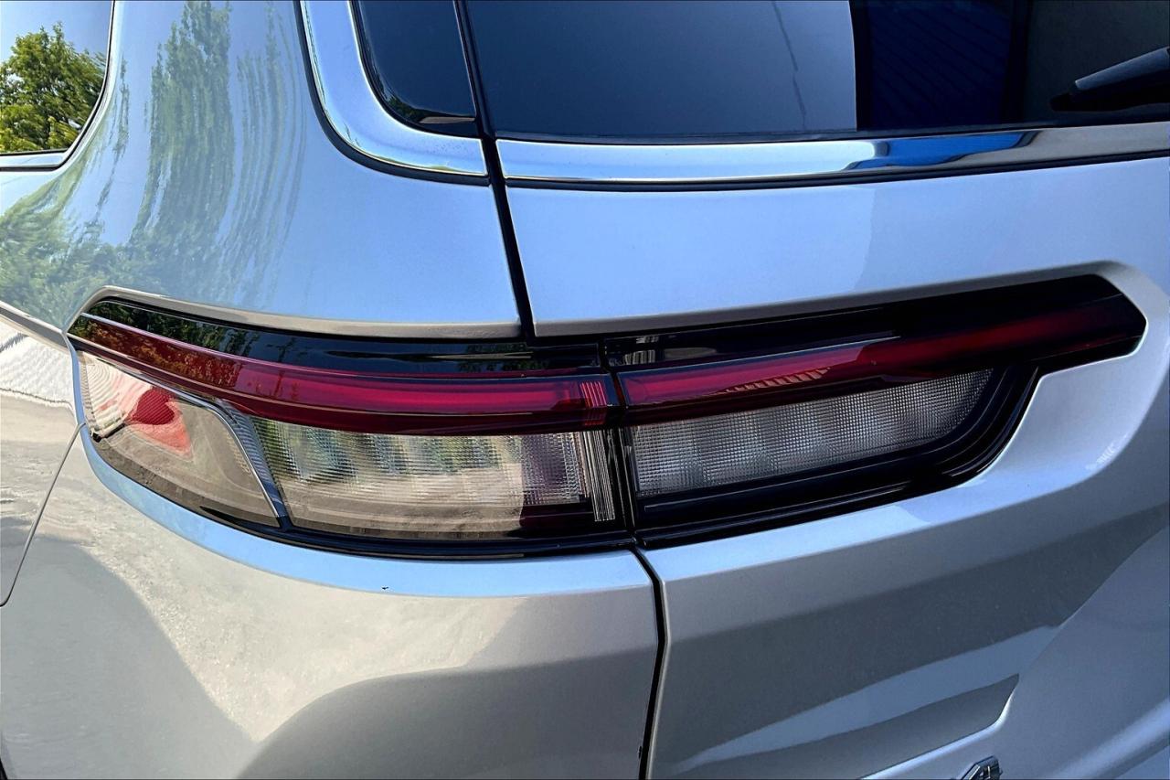 2022 Jeep Grand Cherokee L Limited | 6Seat | Vented Leather | PanoRoof | AWD Photo