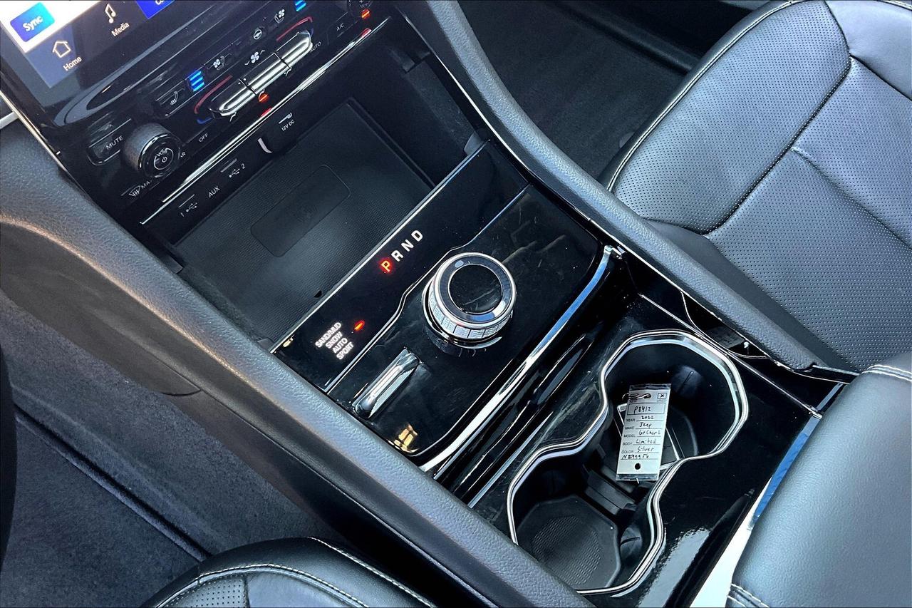 2022 Jeep Grand Cherokee L Limited | 6Seat | Vented Leather | PanoRoof | AWD Photo