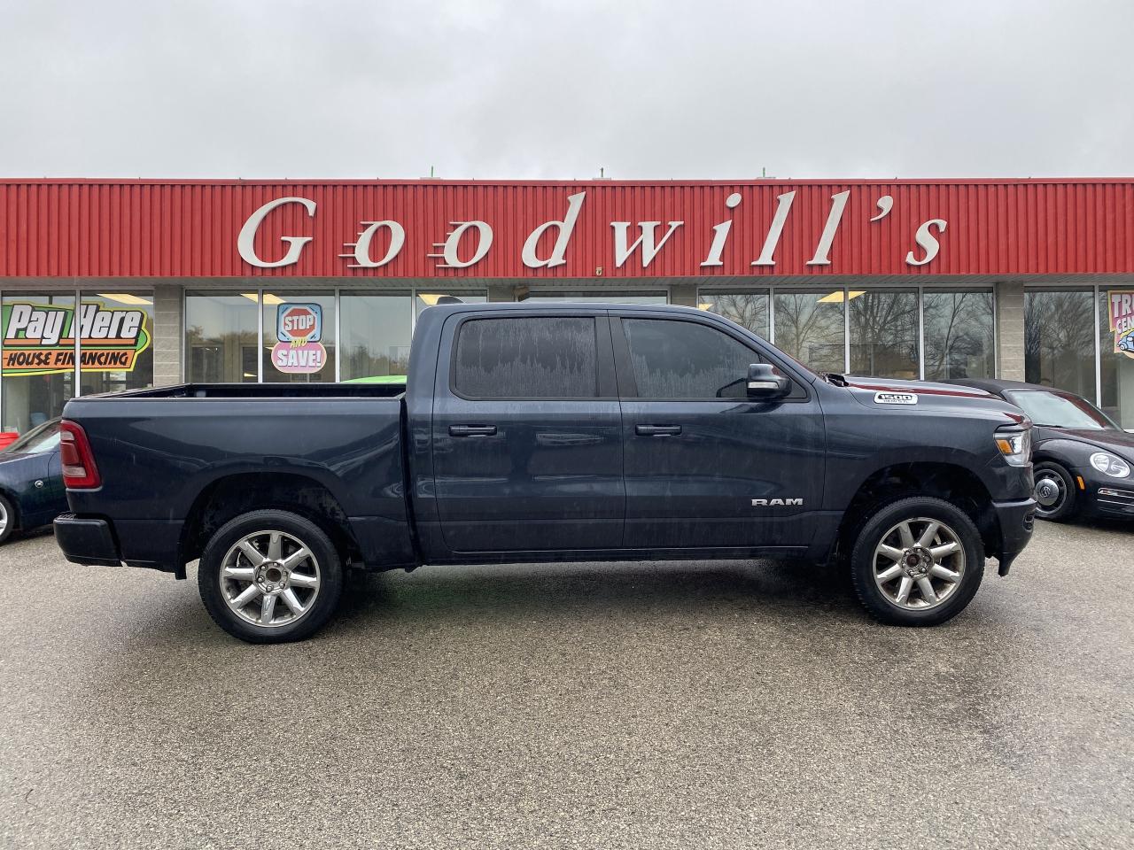 Used 2020 RAM 1500 BIG HORN, REMOTE START, CLEAN CARFAX, BACK UP CAM! for sale in London, ON