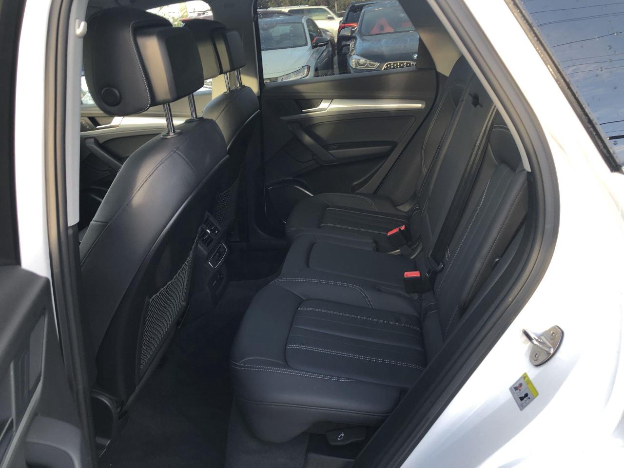 2024 Audi Q5 45 Progressiv LEATHER, PANO. ROOF, NAVI, ADAPTIVE Photo