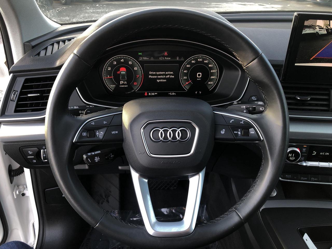 2024 Audi Q5 45 Progressiv LEATHER, PANO. ROOF, NAVI, ADAPTIVE Photo