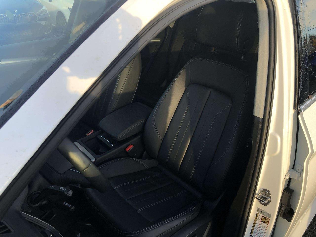 2024 Audi Q5 45 Progressiv LEATHER, PANO. ROOF, NAVI, ADAPTIVE CRUISE, BLIS, LANE ASSIST, 20 AUDI SPORT ALLOYS Photo