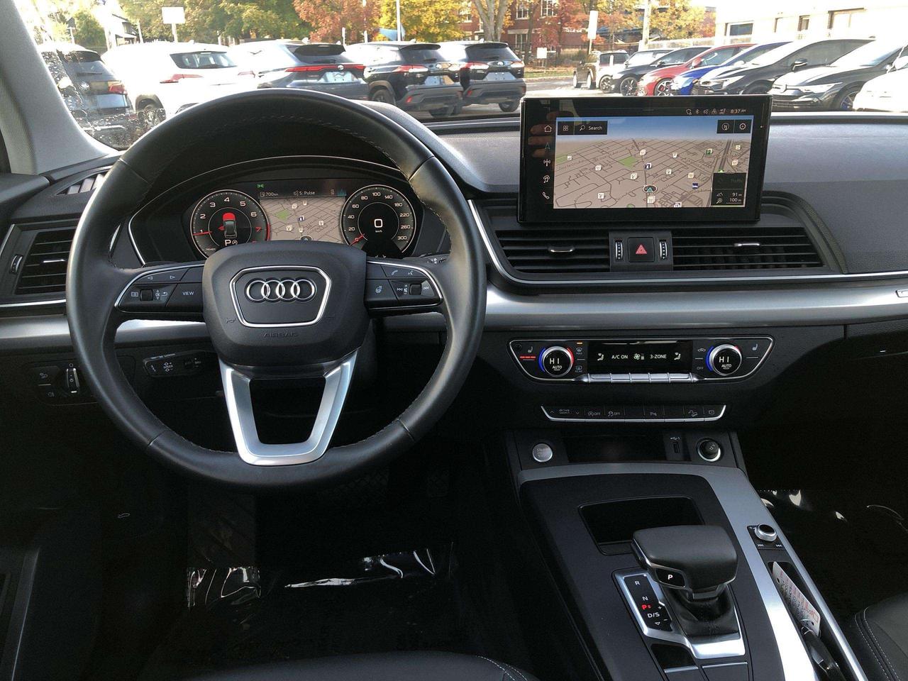 2024 Audi Q5 45 Progressiv LEATHER, PANO. ROOF, NAVI, ADAPTIVE CRUISE, BLIS, LANE ASSIST, 20 AUDI SPORT ALLOYS Photo