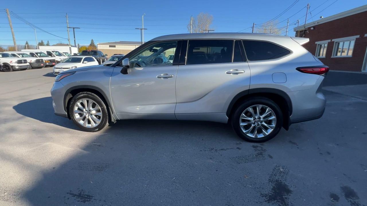 2022 Toyota Highlander LIMITED AWD | 8-PASS | COOLED LEATHER | PANO ROOF Photo