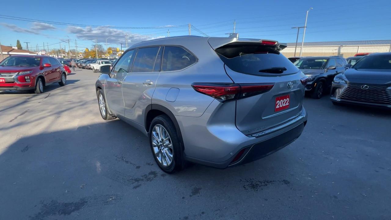 2022 Toyota Highlander LIMITED AWD | 8-PASS | COOLED LEATHER | PANO ROOF Photo