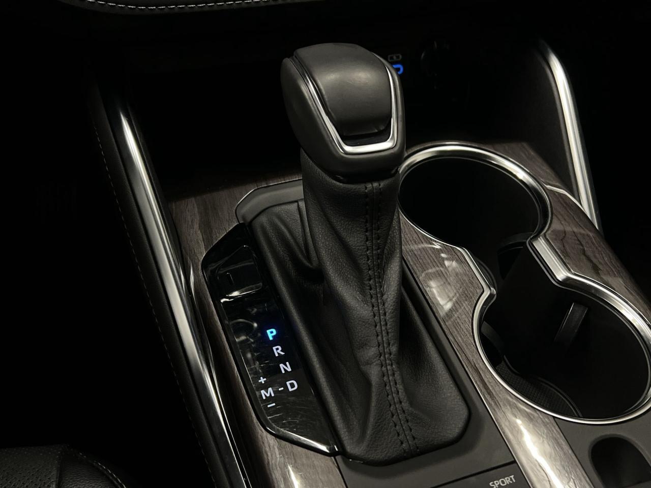 2022 Toyota Highlander LIMITED AWD | 8-PASS | COOLED LEATHER | PANO ROOF Photo