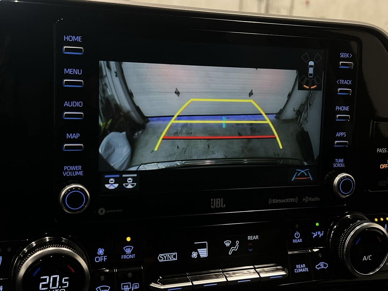 2022 Toyota Highlander LIMITED AWD | 8-PASS | COOLED LEATHER | PANO ROOF Photo