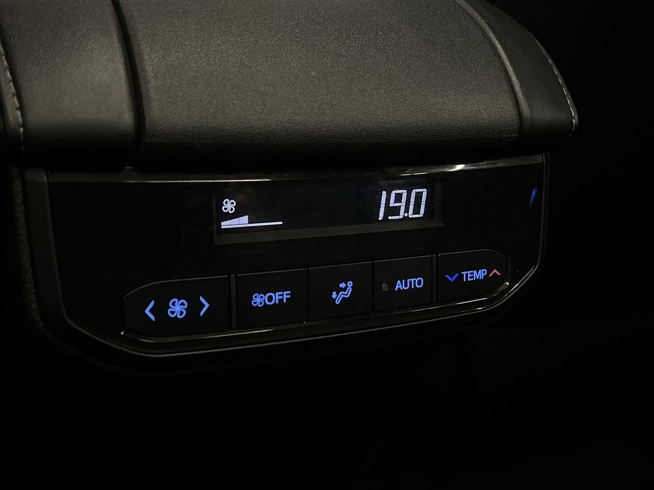 2022 Toyota Highlander LIMITED AWD | 8-PASS | COOLED LEATHER | PANO ROOF Photo