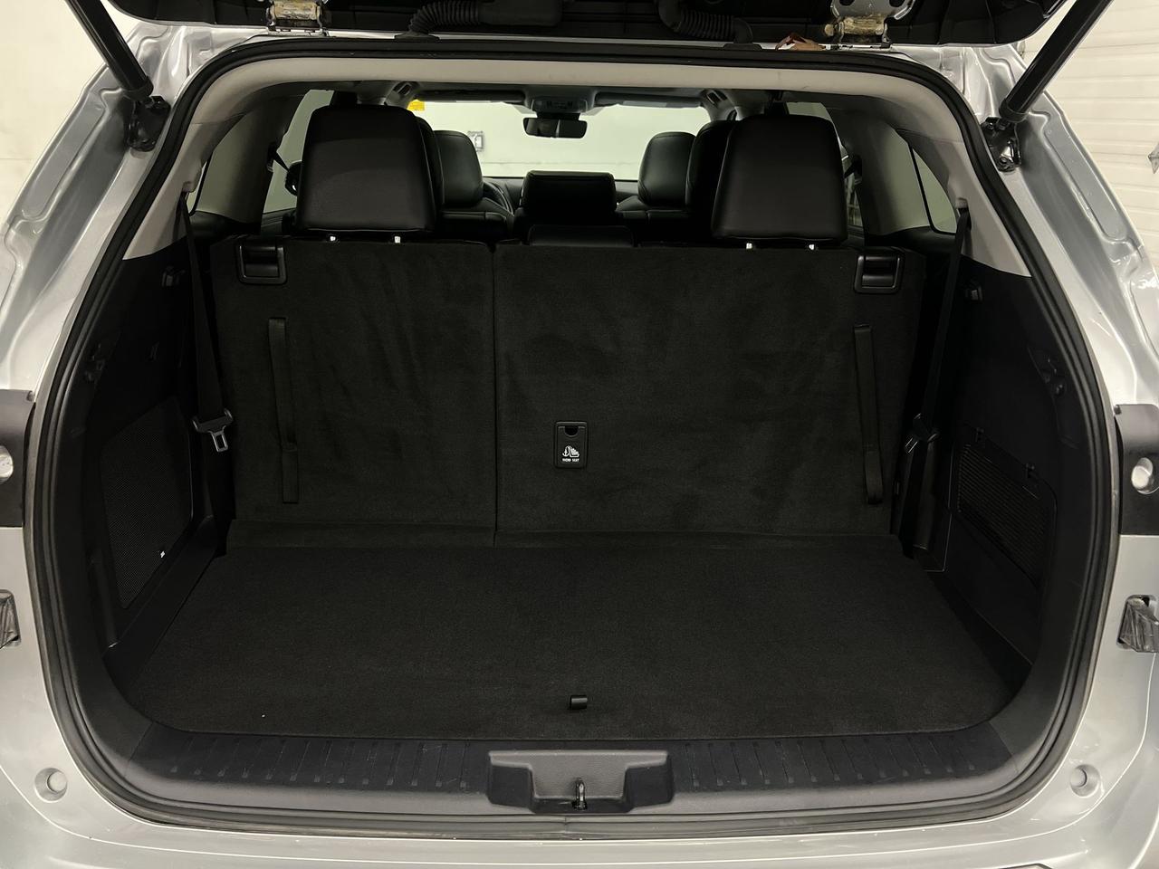 2022 Toyota Highlander LIMITED AWD | 8-PASS | COOLED LEATHER | PANO ROOF Photo
