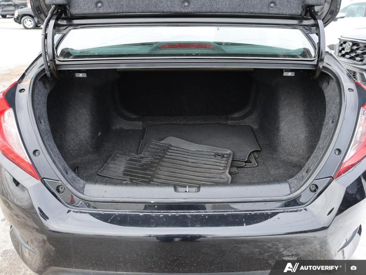 2021 Honda Civic SEDAN Photo